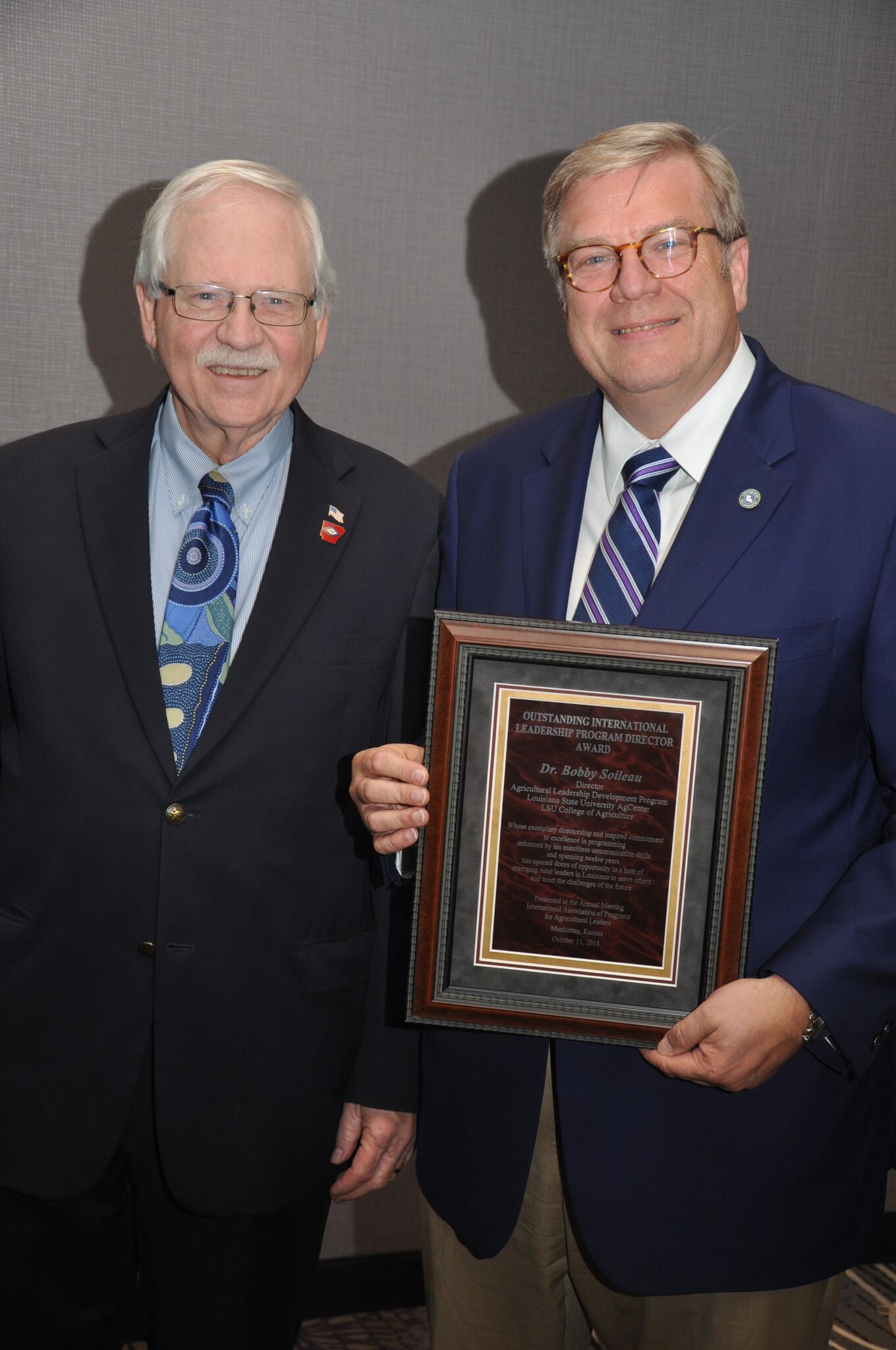 Soileau receives international award 